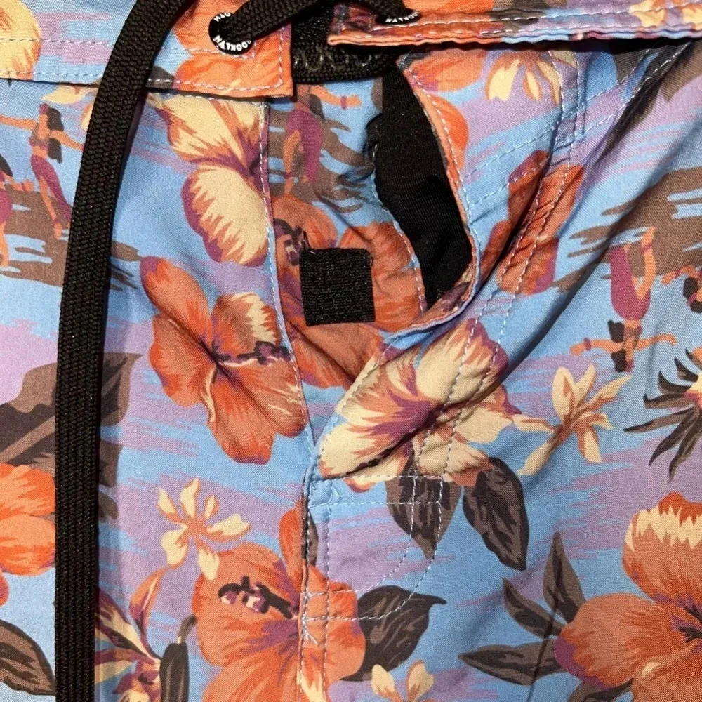 Brooklyn Cloth‎ BKLYN, 36W tropical pocket lace up loop closure board short